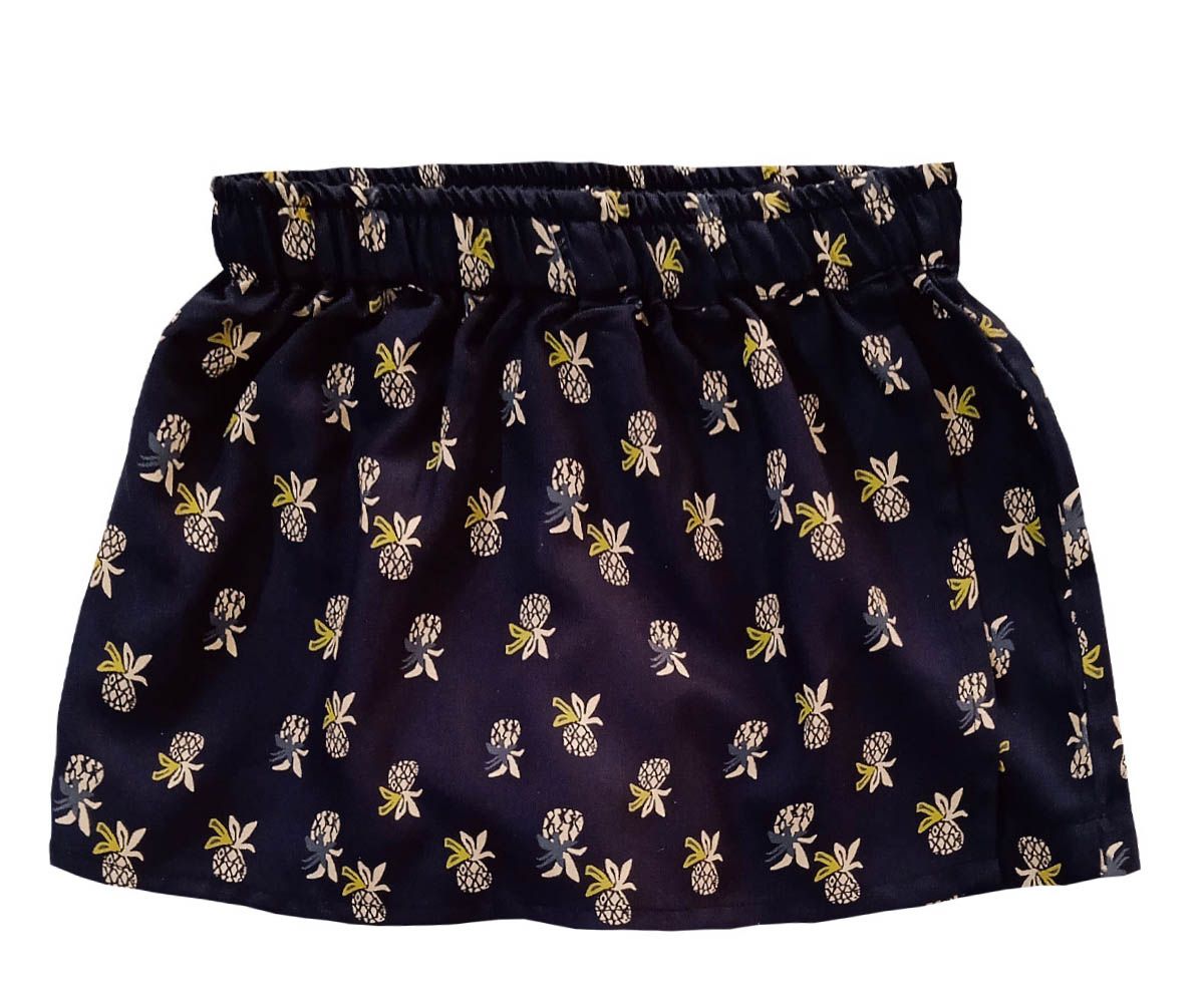 Snowflakes Girls' Skorts With Pineapple Prints - Black
