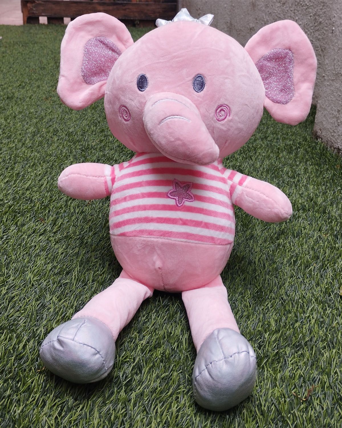 Ellie With Crown - Pink