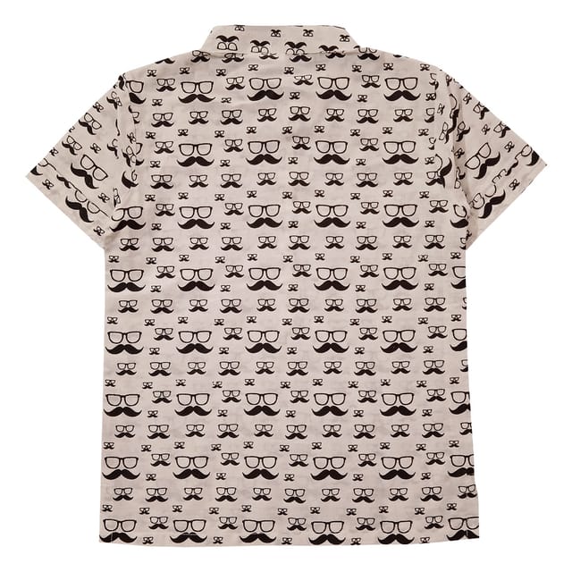 Snowflakes Boys Half Sleeve Short Kurta With Glasses Prints -White