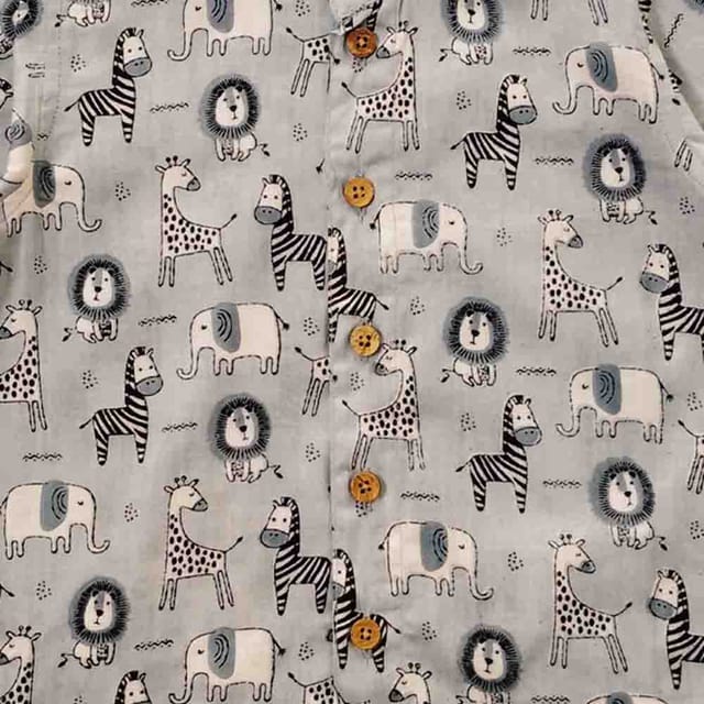 Snowflakes Boys Half Sleeve Cotton Shirt With Animal Prints - Grey
