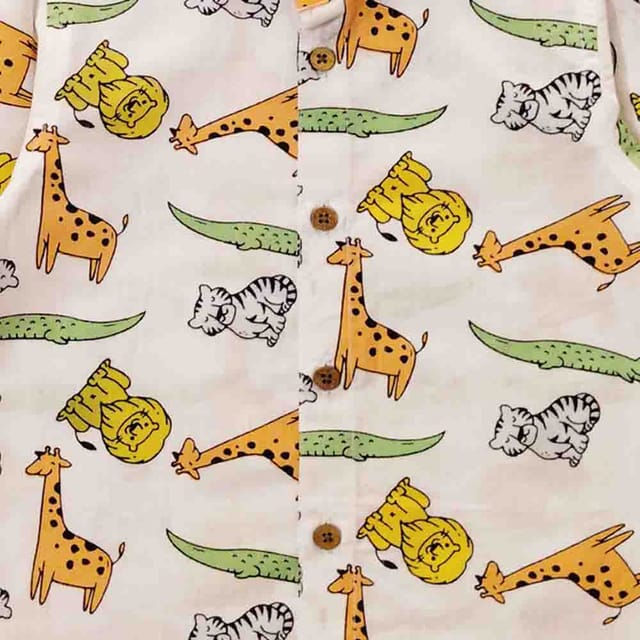 Snowflakes Boys Half Sleeve Cotton Shirt With Animal Prints - White