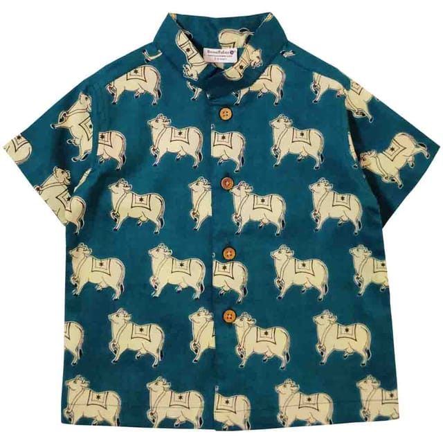 Snowflakes Boys Half Sleeve Cotton Shirt Bottle Green Cow  Prints -Bottle Green