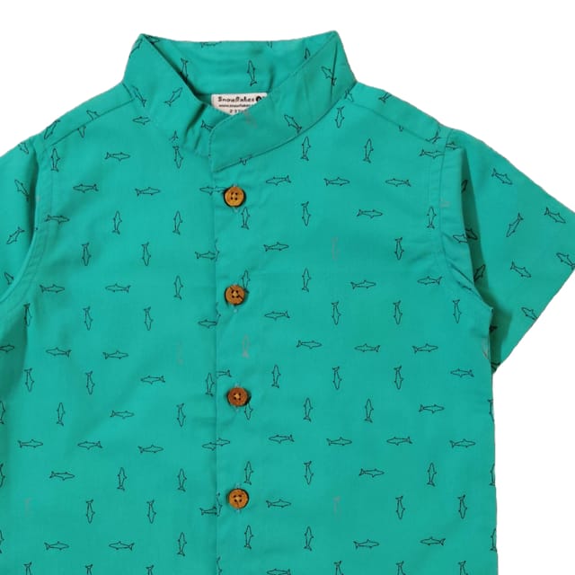 Snowflakes Boys Half Sleeve Cotton Shirt With Fish  Prints - Blue