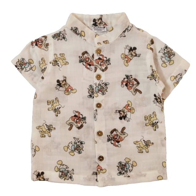 Snowflakes Boys Half Sleeve Cotton Muslin Shirt With Disney Prints - Off White