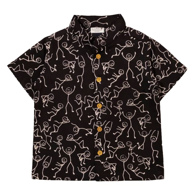 Snowflakes Boys Half Sleeve Cotton Shirt Cartoon Prints - Black