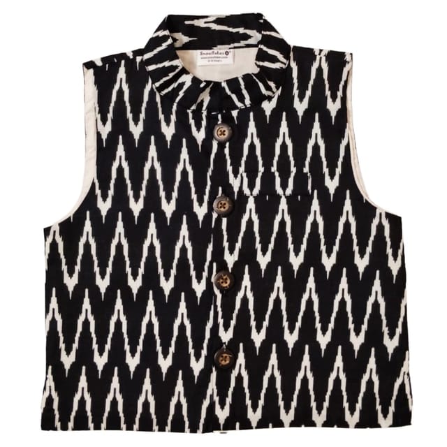 Snowflakes Boys Cotton Waistcoat With Wave Prints - Black