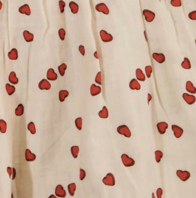 Snowflakes Girls' Short Sleeve, Double Muslin Fabric Dress With Heart Prints - Cream