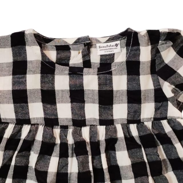 Snowflakes Girls' Short Sleeve, Cotton Dress With Checks Print - White