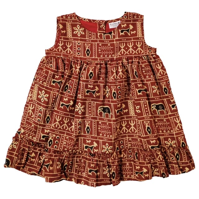 Snowflakes Girls Sleeveless Frock With Kalamkari Print - Maroon
