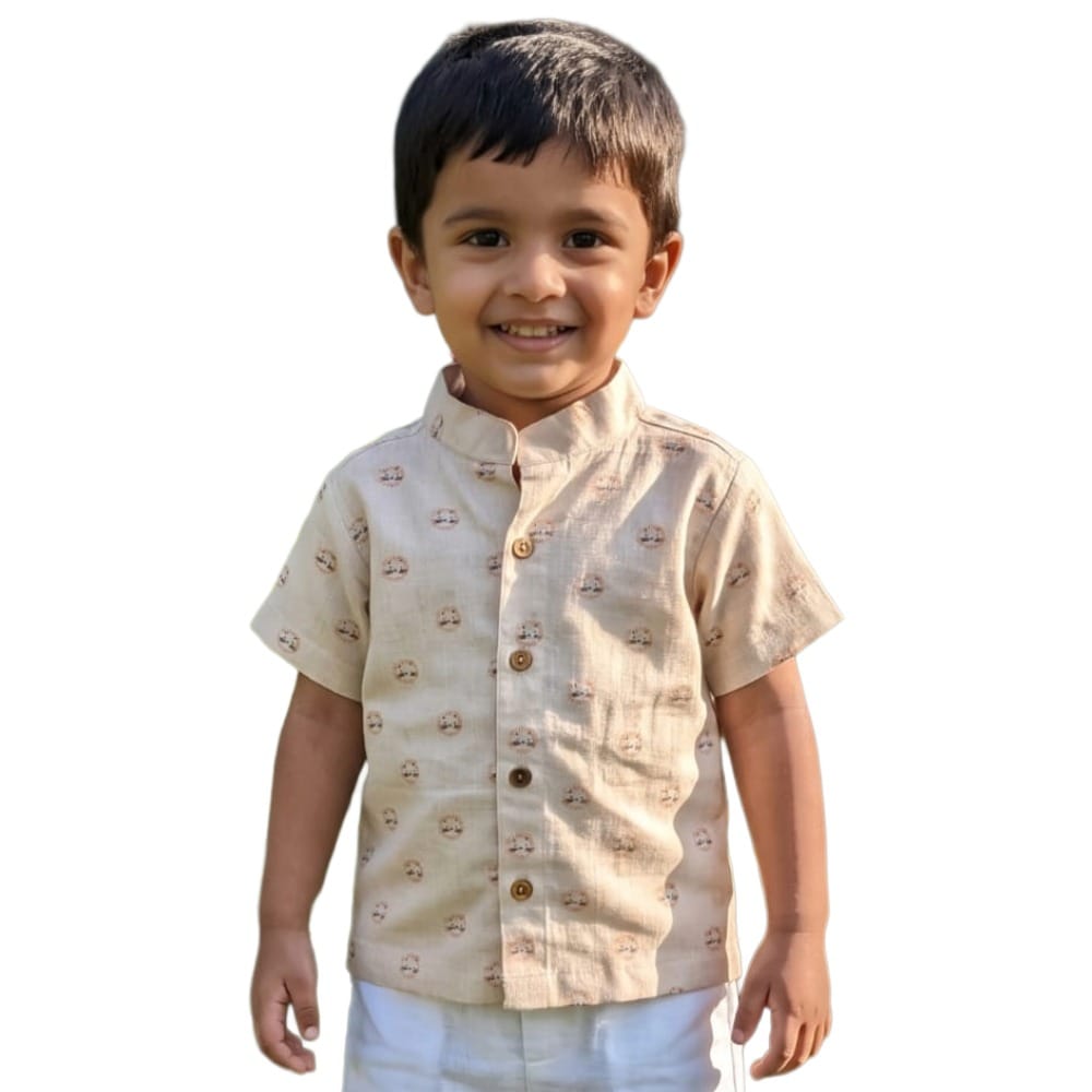 Snowflakes Boys Half Sleeve Cotton Shirt With Cat Prints - Cream