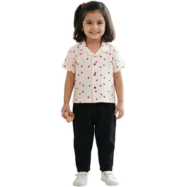 Snowflakes Unisex Cotton, Double Muslin Co-Ord Set With Heart Prints - White And Black Snowflakes Unisex Cotton, Double Muslin Co-Ord Set With Heart Prints - White And Black