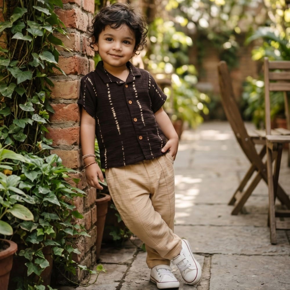 Snowflakes Unisex Cotton, Double Muslin Co-Ord Set Printed - Brown And Cream